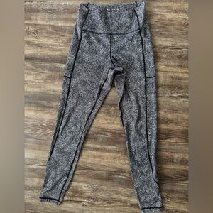 Glyder leggings with side pockets